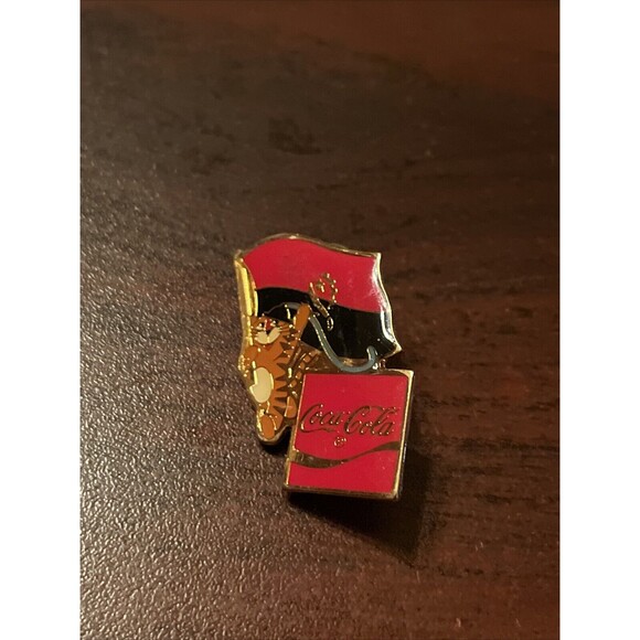Vintage 1988 Seoul Olympics Coca Cola Hodori Tiger Angola Flag Lapel Pin - Picture 1 of 3